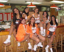 Chicas_Hooters
