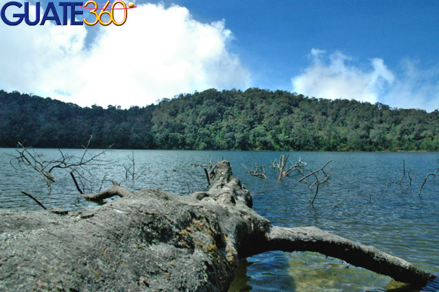 Laguna de Chicabal en San Martín Sacatepéquez