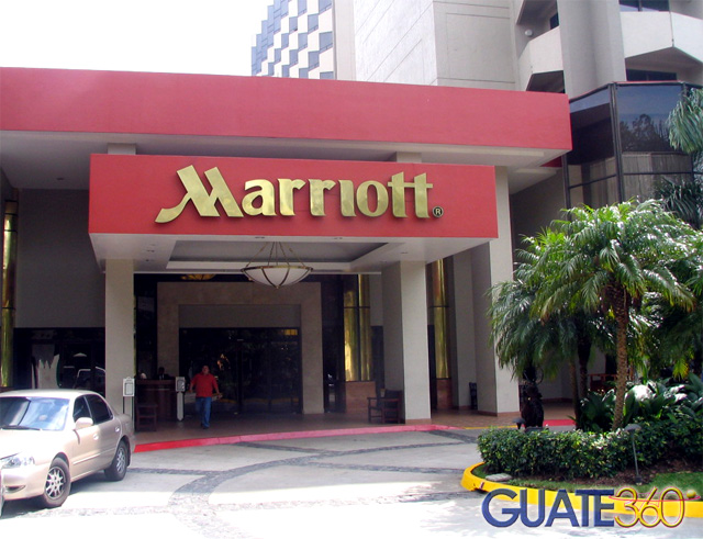 Entrada al hotel