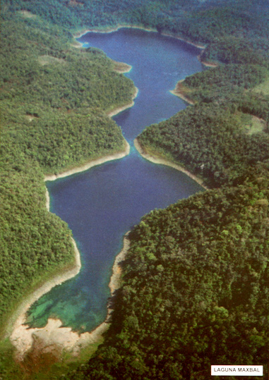 Laguna de Maxbal en Huehuetenango