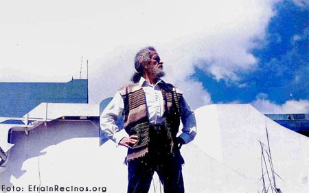 Efraín Recinos, el Extraterrestre